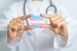 Le traitement hormonal féminisant